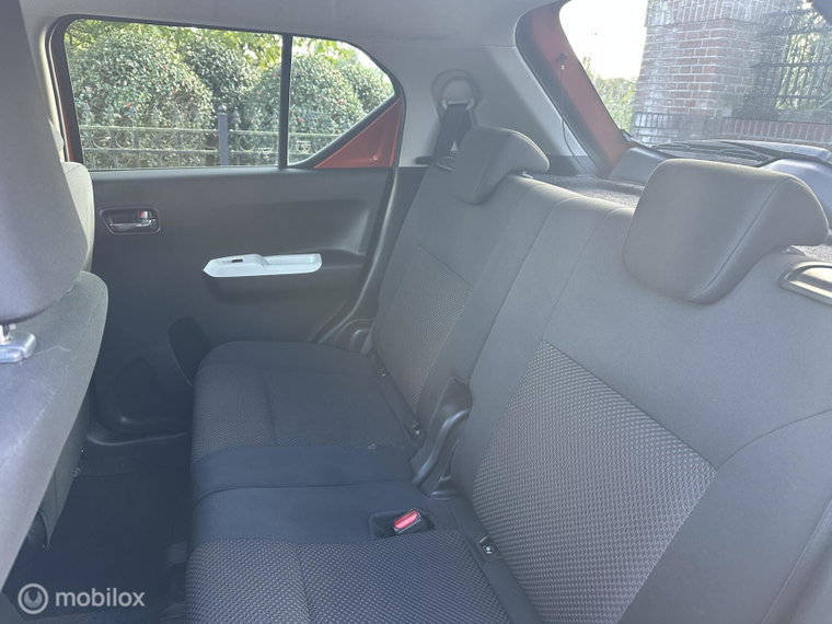 Vehicle Image 22