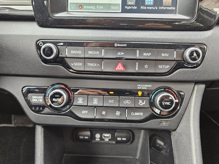 Vehicle Image 27