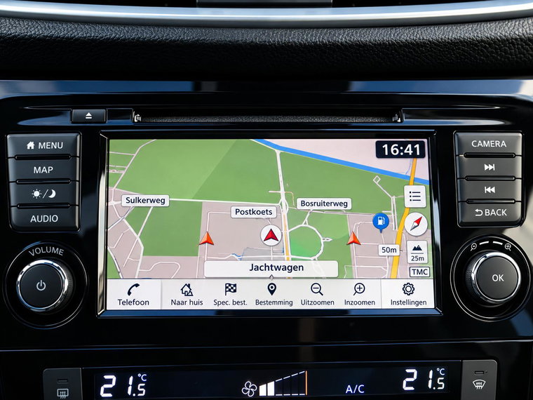 Vehicle Image 21