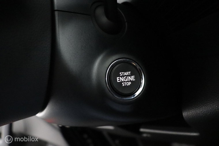 Vehicle Image 52