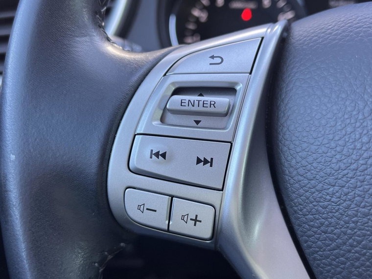 Vehicle Image 38