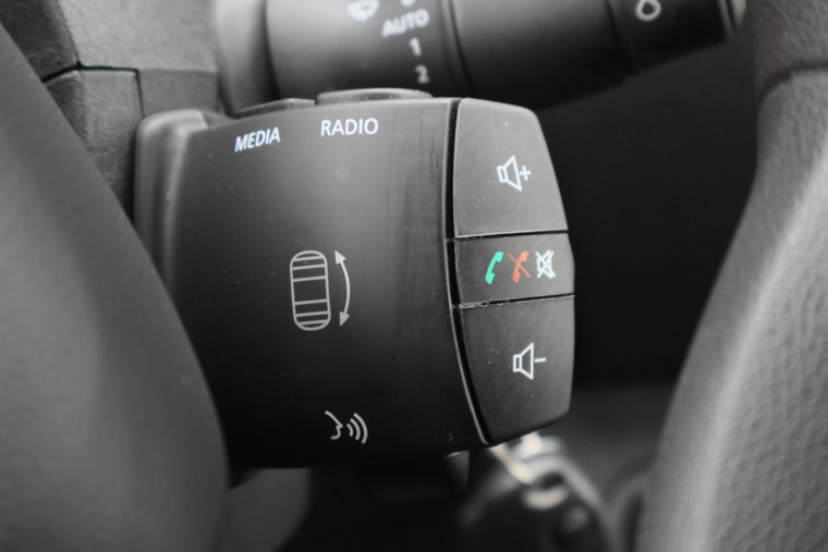 Vehicle Image 33