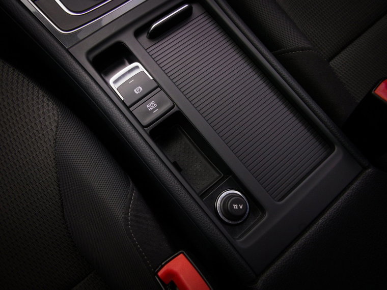 Vehicle Image 39