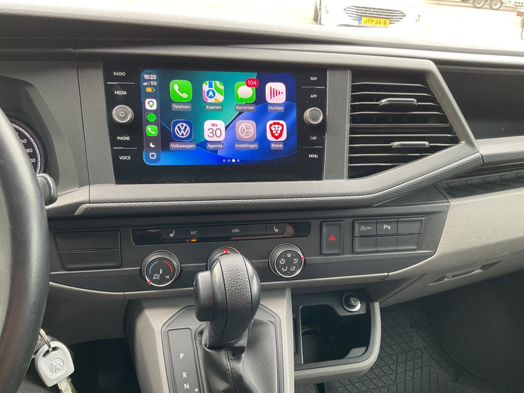 Vehicle Image 15