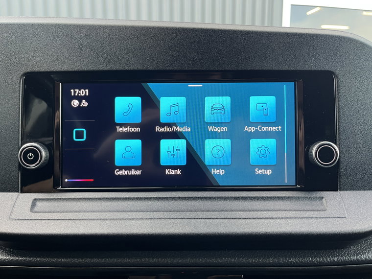 Vehicle Image 35