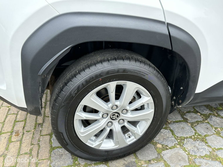 Vehicle Image 16