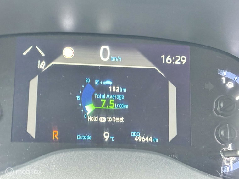 Vehicle Image 23