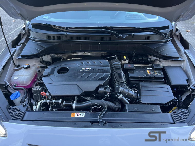 Vehicle Image 37