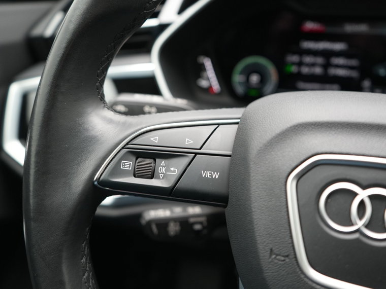 Vehicle Image 28