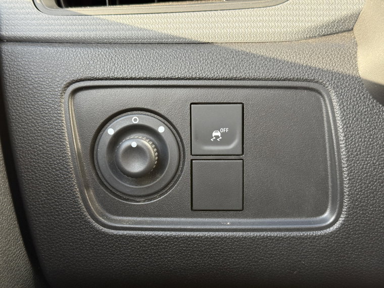 Vehicle Image 27