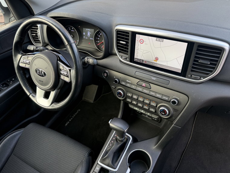 Vehicle Image 30