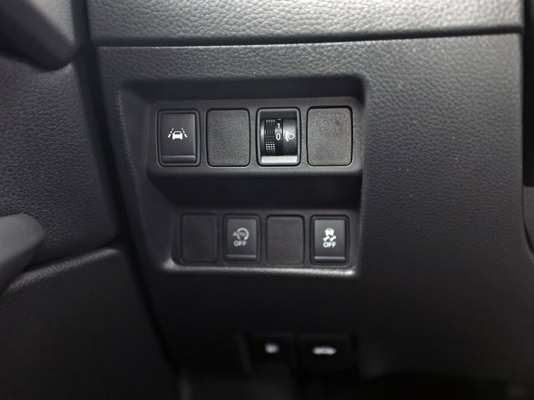 Vehicle Image 24
