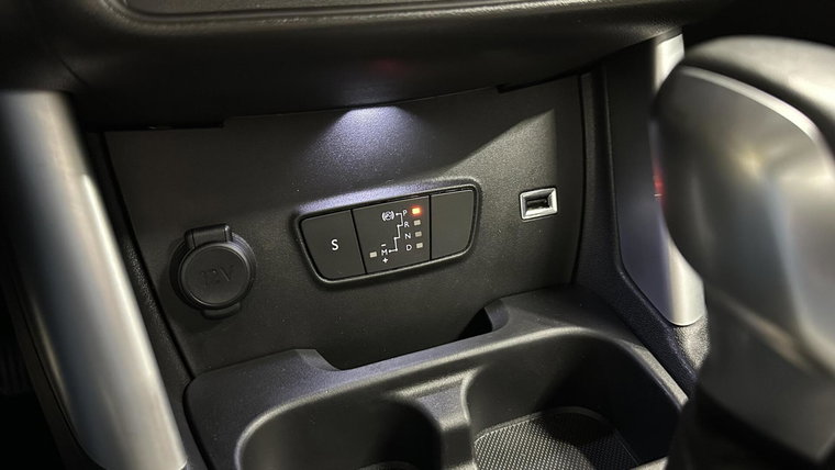 Vehicle Image 34