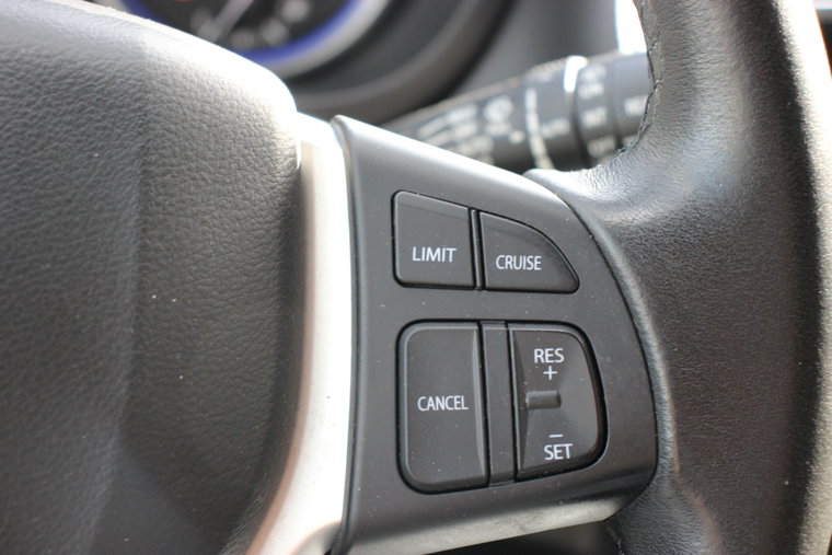 Vehicle Image 17