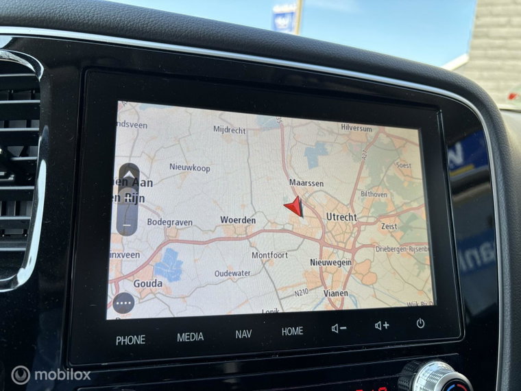 Vehicle Image 37