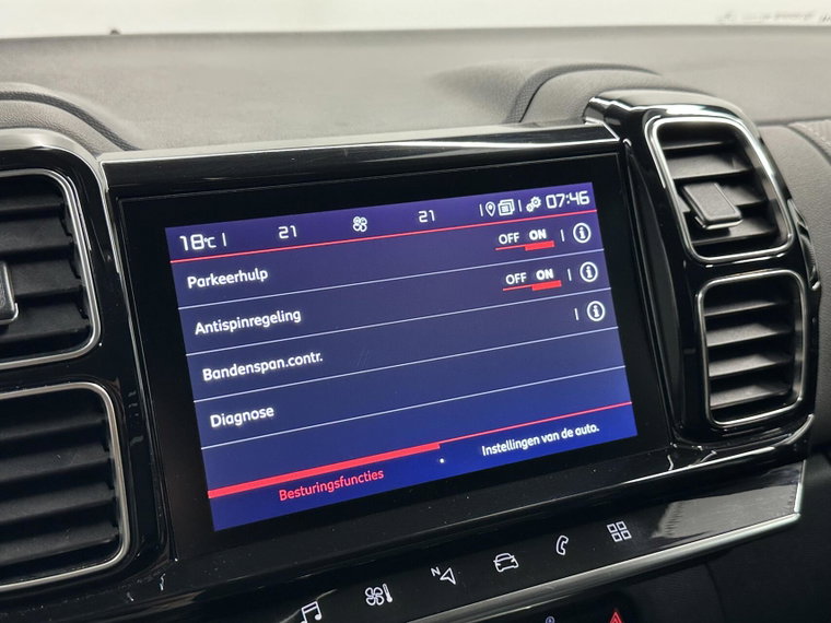 Vehicle Image 39