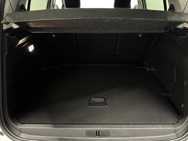 Vehicle Image 45