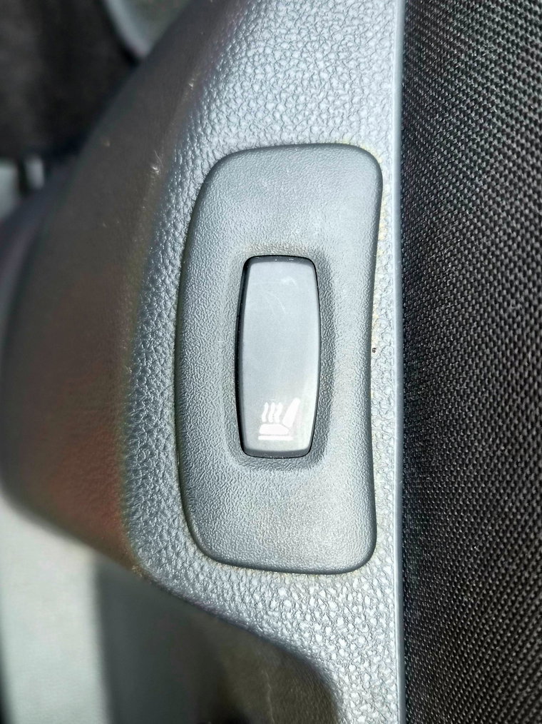 Vehicle Image 41