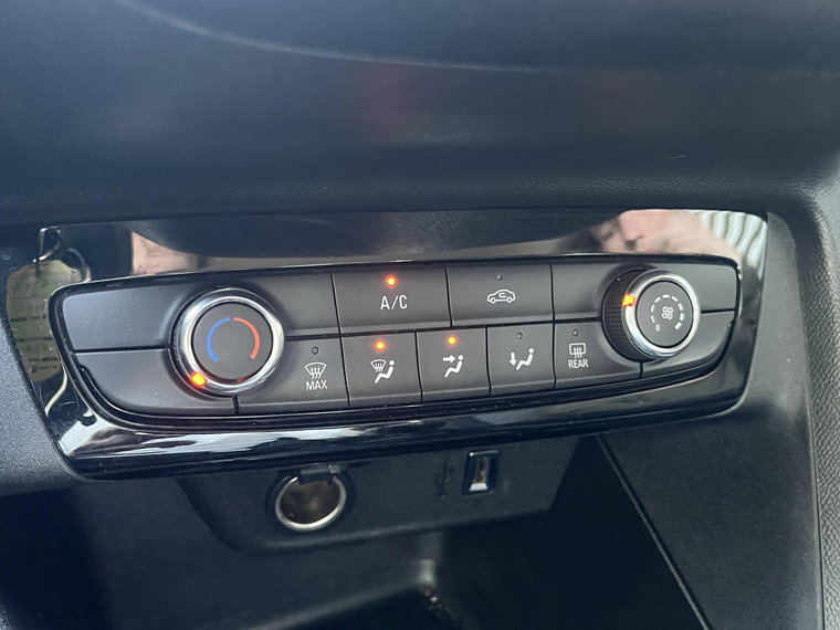 Vehicle Image 24