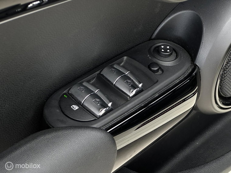 Vehicle Image 41