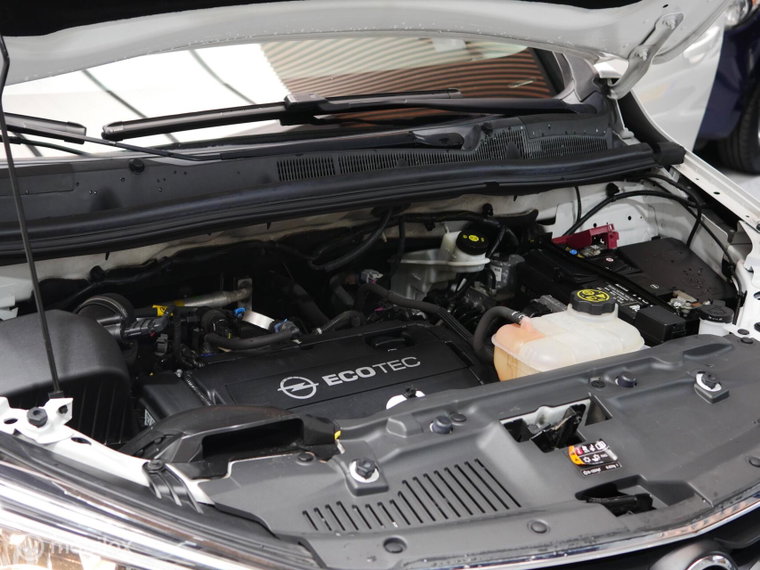 Vehicle Image 37
