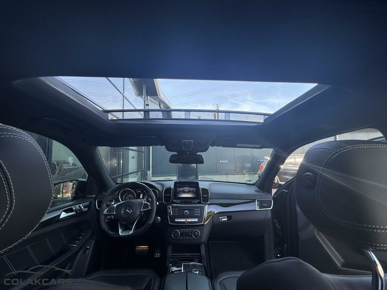 Vehicle Image 47