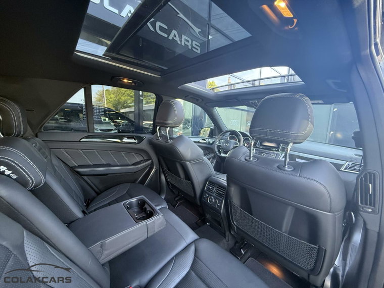 Vehicle Image 60
