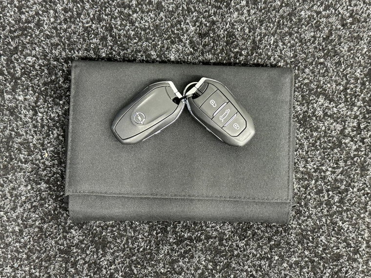 Vehicle Image 31