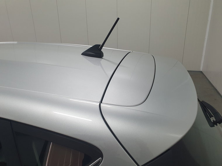 Vehicle Image 24