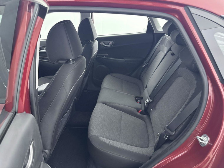 Vehicle Image 26