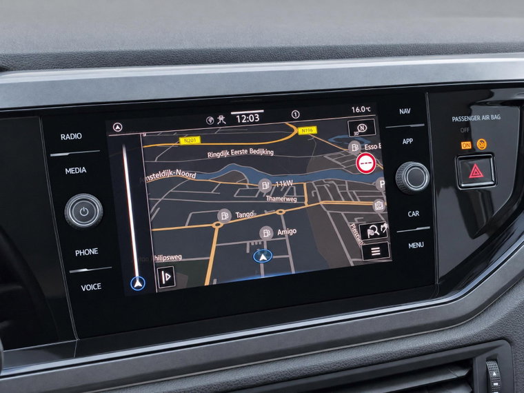 Vehicle Image 12