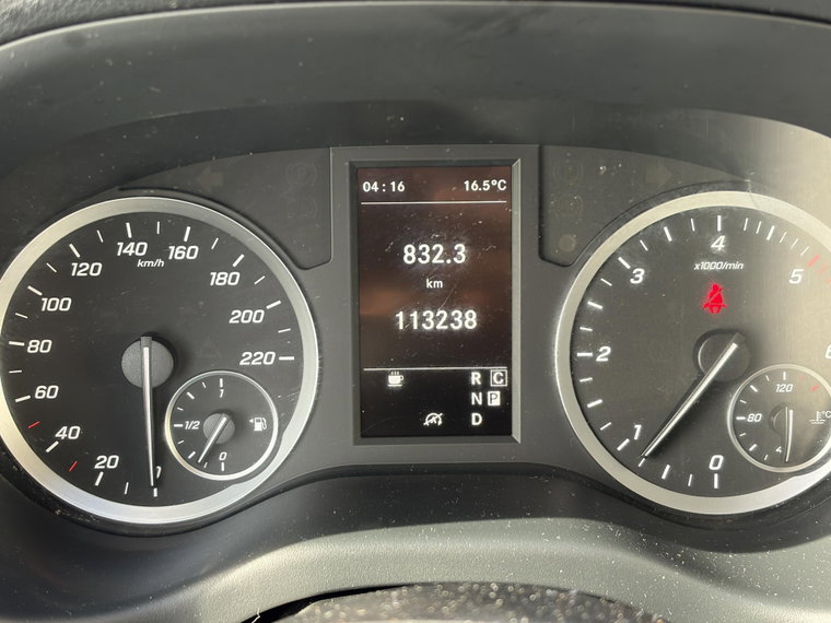 Vehicle Image 17