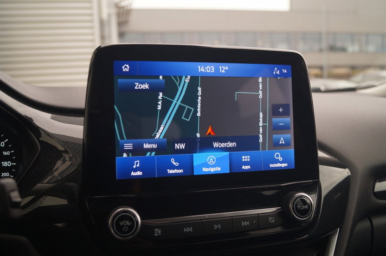 Vehicle Image 19