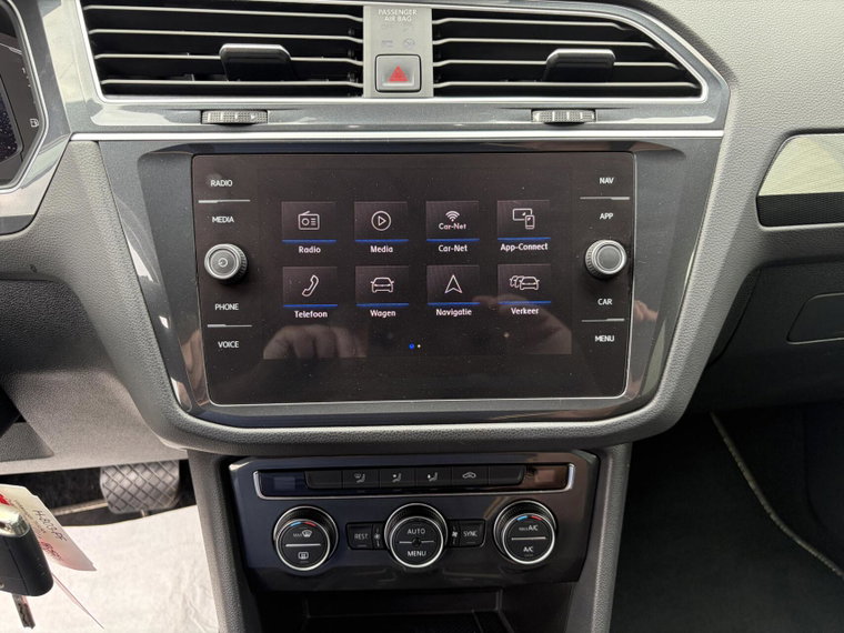Vehicle Image 37