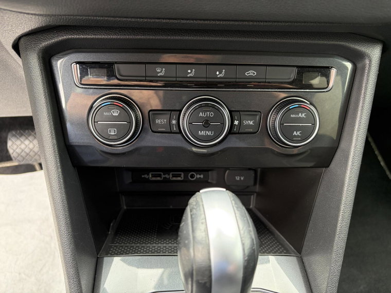 Vehicle Image 40