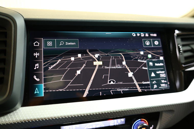 Vehicle Image 20