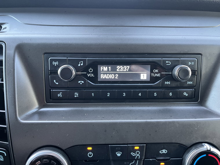 Vehicle Image 34
