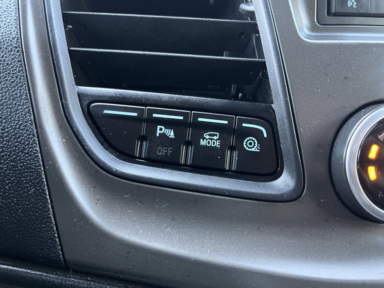 Vehicle Image 37