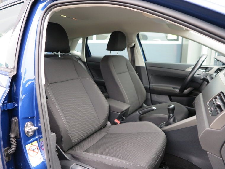 Vehicle Image 31