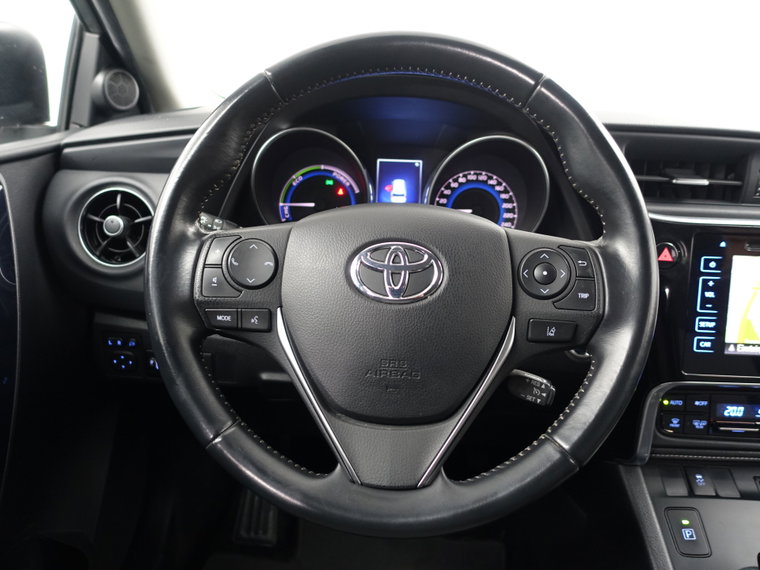 Vehicle Image 13
