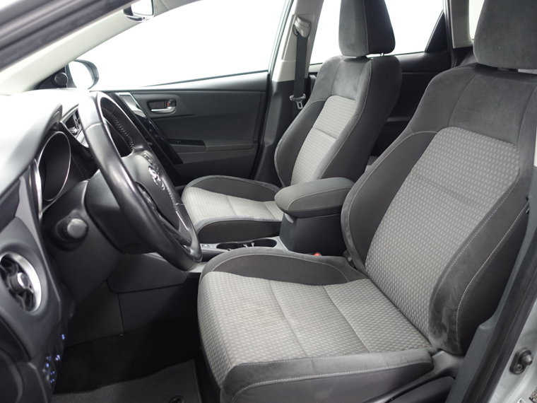 Vehicle Image 19