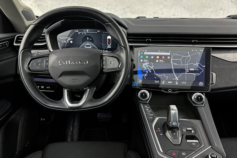 Vehicle Image 10