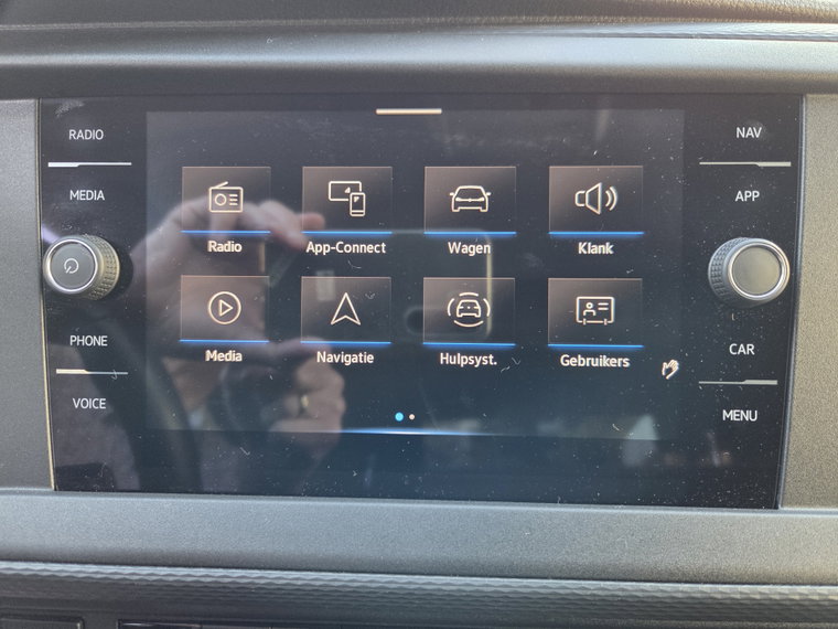 Vehicle Image 22