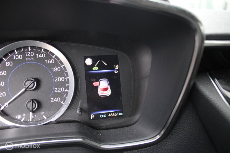 Vehicle Image 16