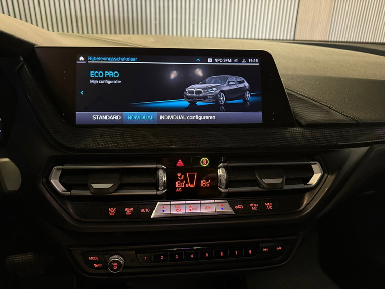 Vehicle Image 45