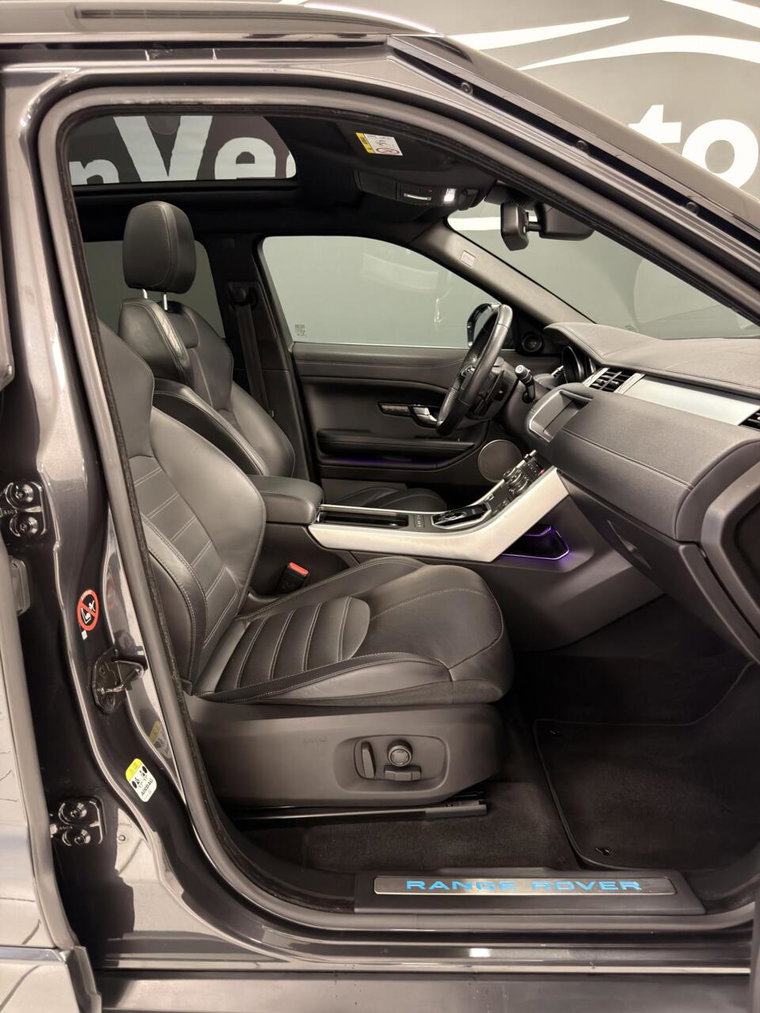 Vehicle Image 32