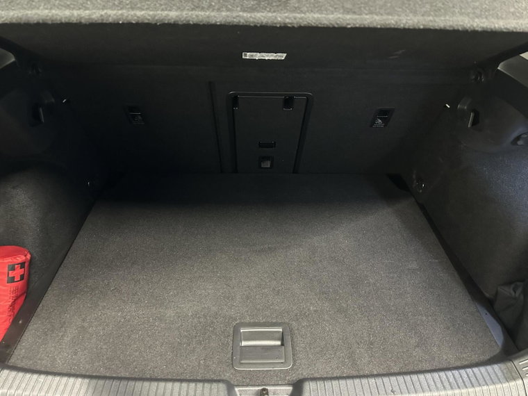 Vehicle Image 48