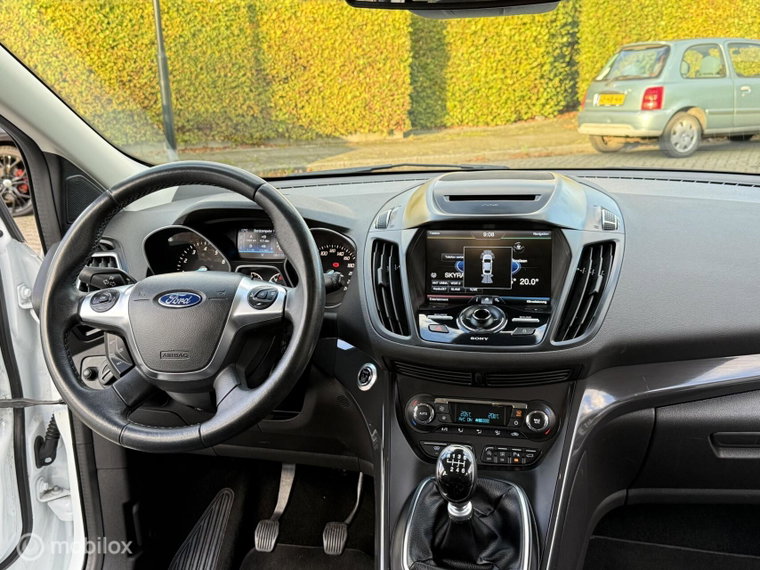 Vehicle Image 15