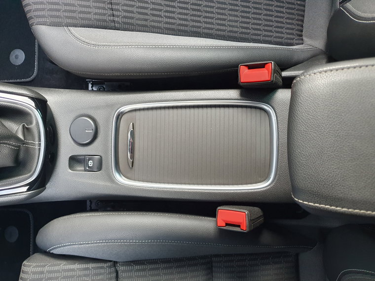 Vehicle Image 45