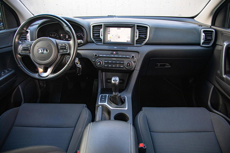 Vehicle Image 18
